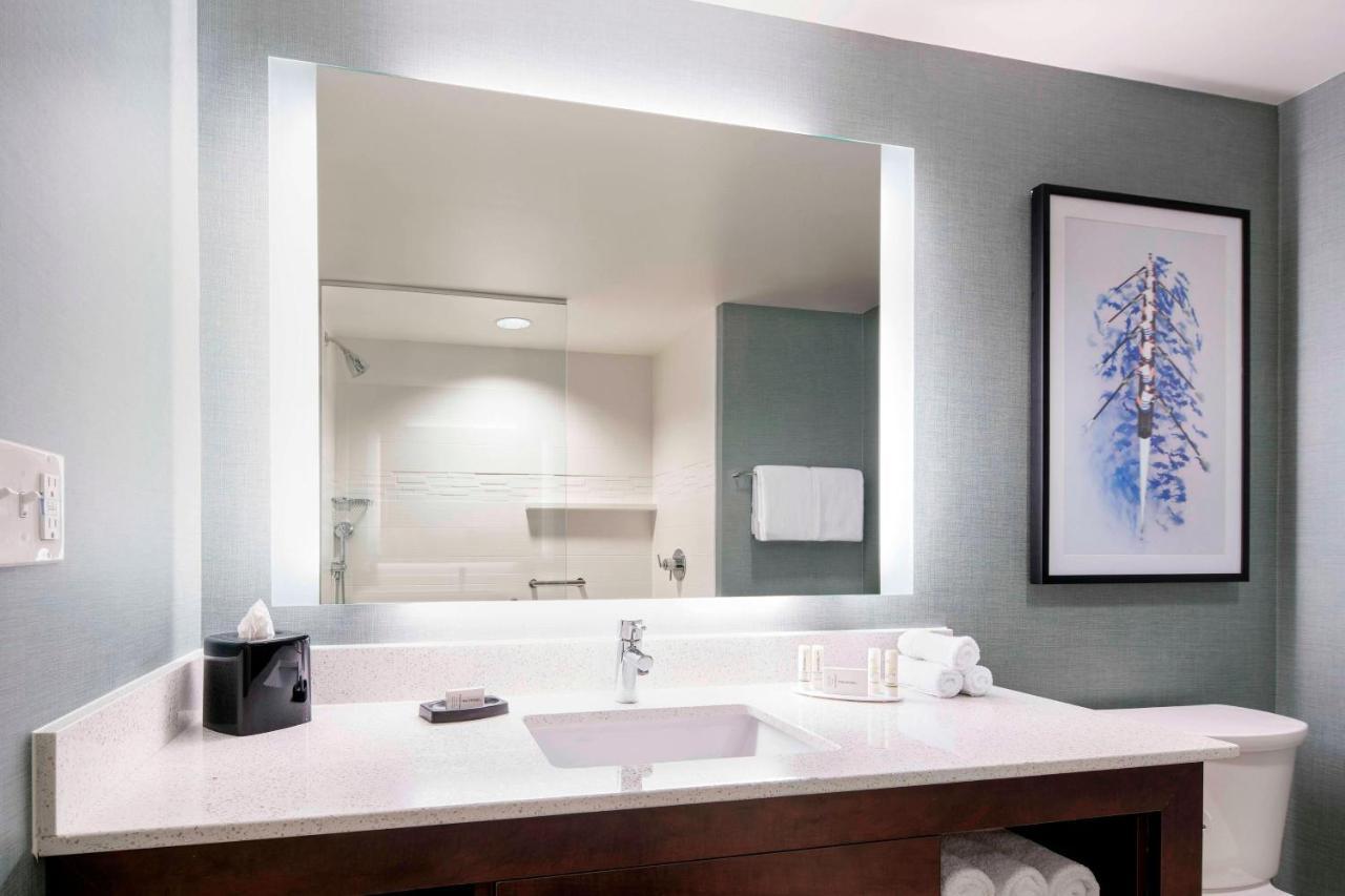 Residence Inn By Marriott Boston Watertown Esterno foto