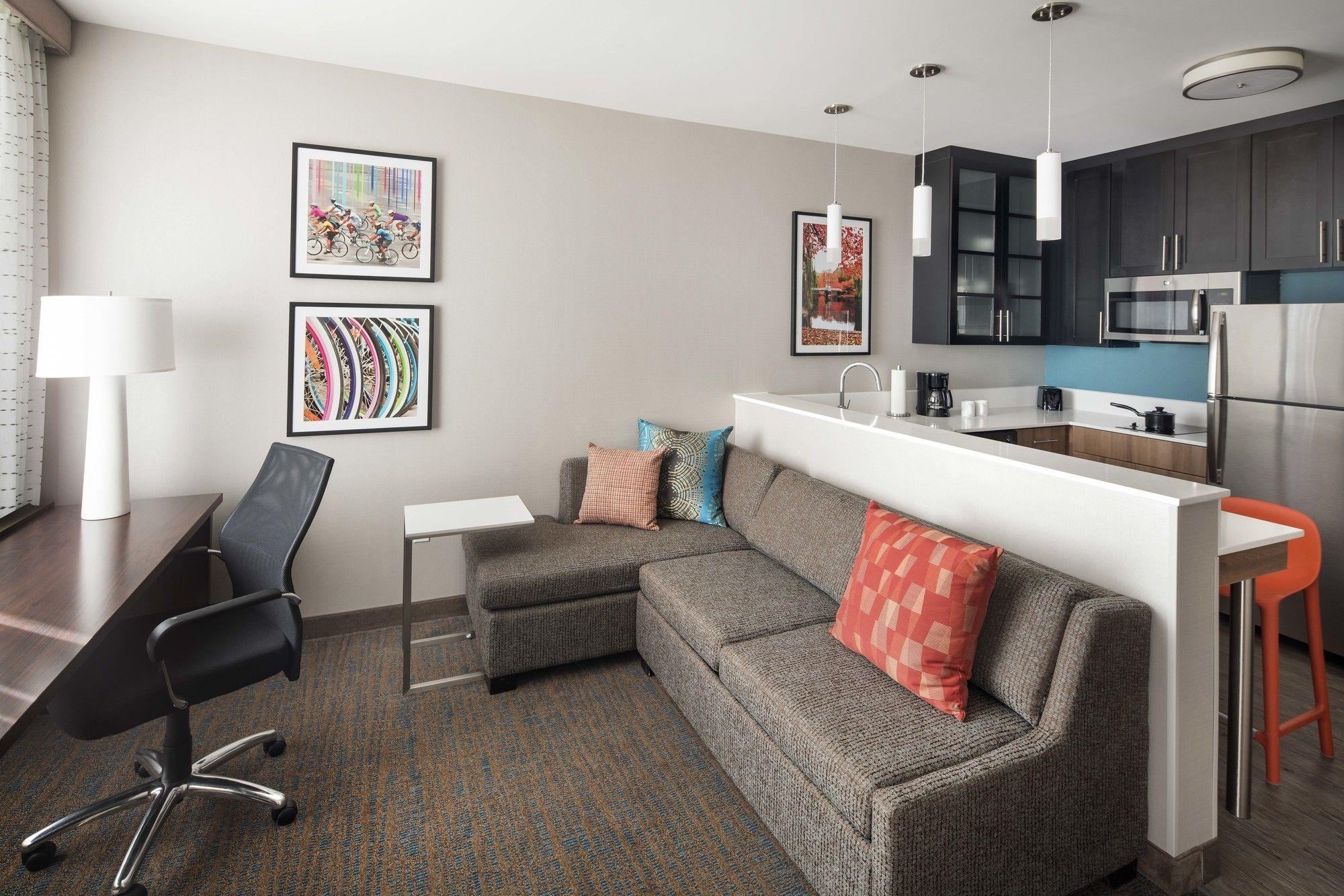 Residence Inn By Marriott Boston Watertown Esterno foto