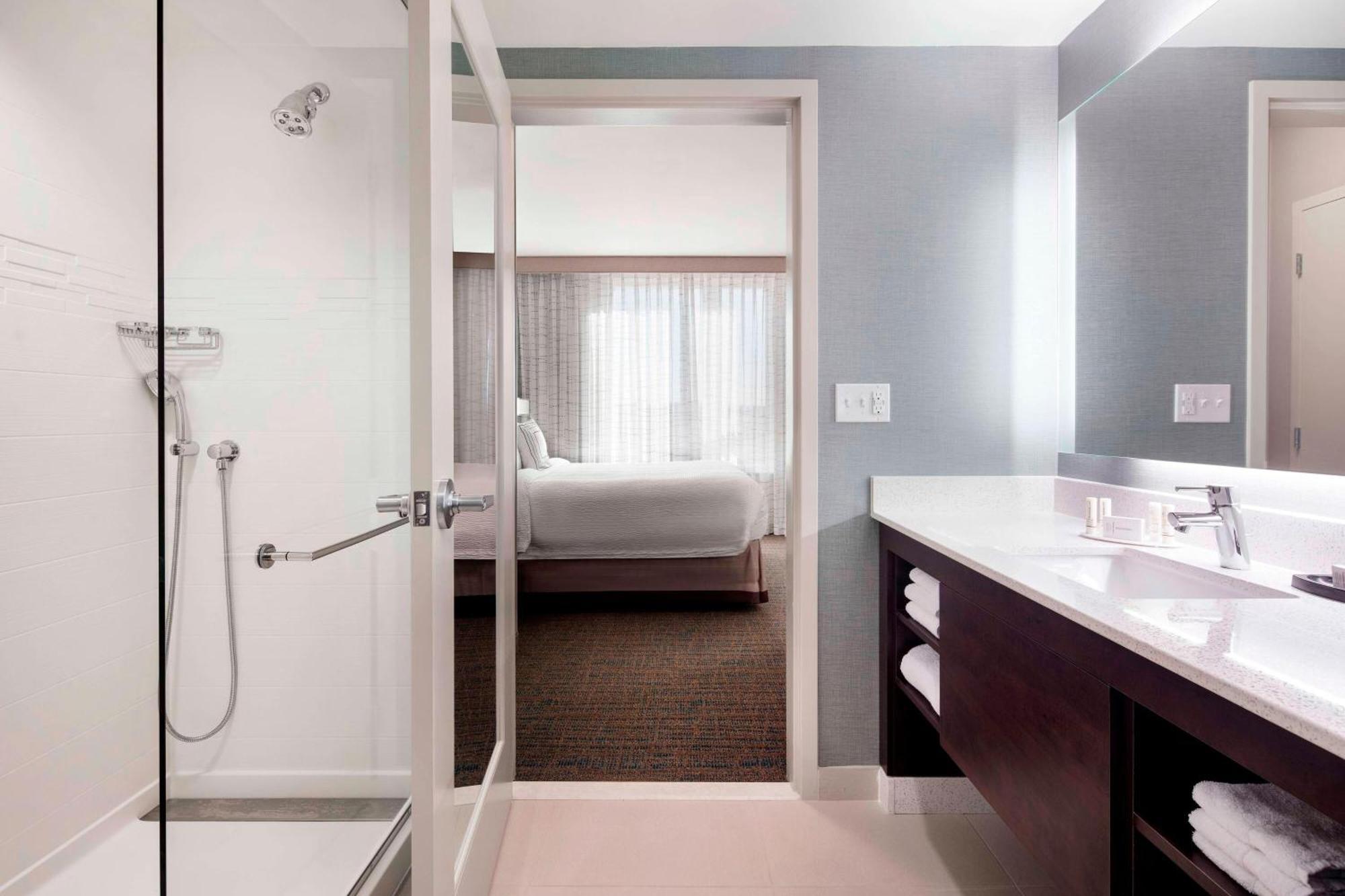 Residence Inn By Marriott Boston Watertown Esterno foto