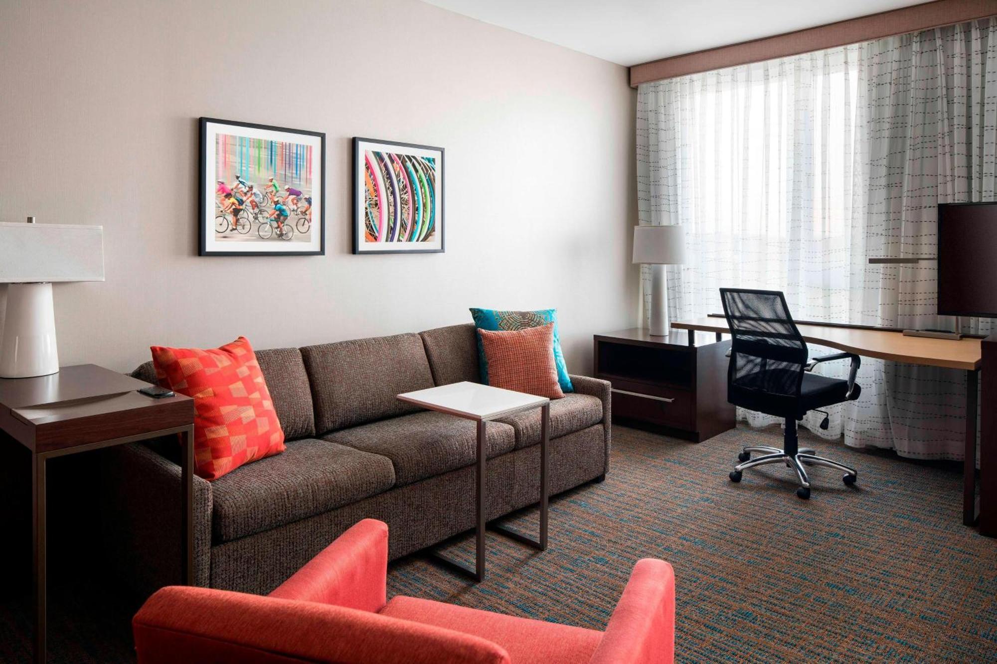 Residence Inn By Marriott Boston Watertown Esterno foto